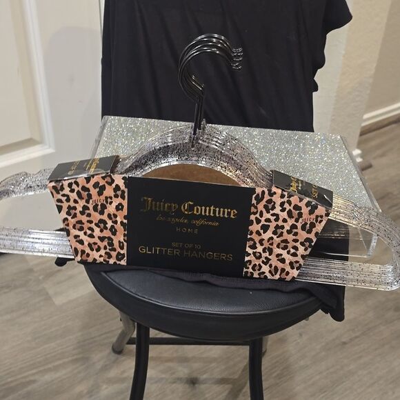 Juicy Couture Home Transparent Black Glitter Infused Clothes Hangers -Set Of 10 - Picture 4 of 6